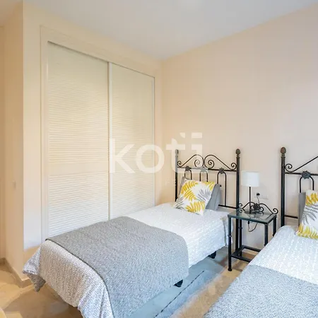 아파트 Koti - La Joya 5 *