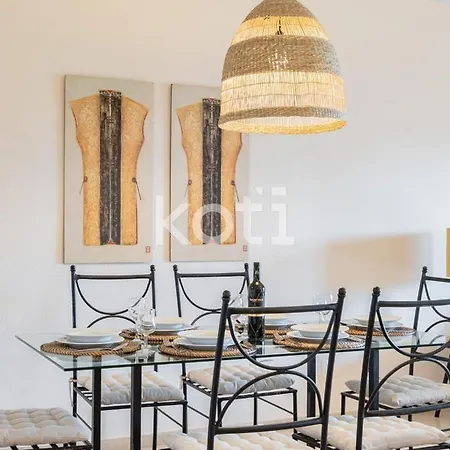 Koti - La Joya 5 *