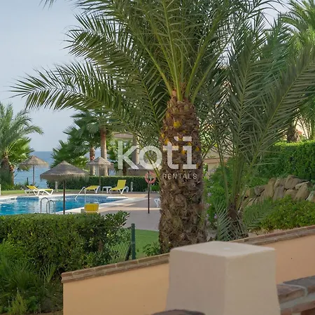 Koti - La Joya 5 Apartment *